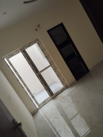 Building Lobby in 3 BHK Villa at Sector 127 – for Sale