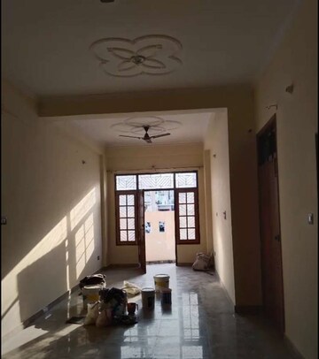 Living Room in 2 BHK Independent House at Aliganj – for Rent