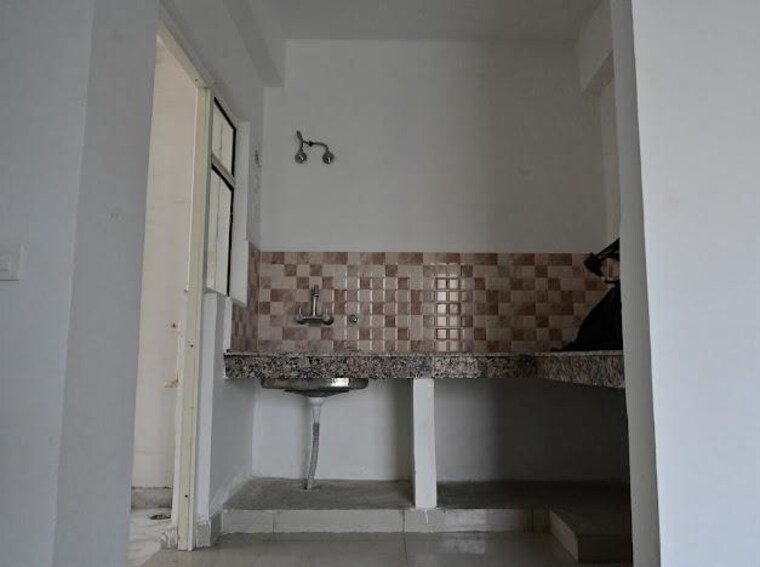 Bathroom, panchsheel-greens-ii 2 Bedroom 572 Sq.Ft. Apartment In Sector 16 Greater Noida Greater Noida 8308142