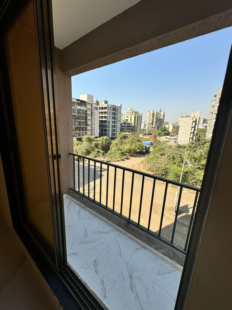Balcony, hari-om-ganga 1 RK 550 Sq.Ft. Apartment In Ulwe Sector 16 Navi Mumbai 8308225