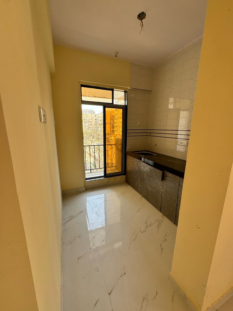 Room, hari-om-ganga 1 RK 550 Sq.Ft. Apartment In Ulwe Sector 16 Navi Mumbai 8308225