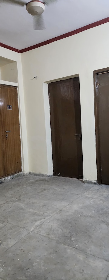 2 BHK Builder Floor For Rent in Spring Field Sector 31 Faridabad  8264356