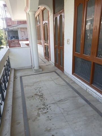Balcony in 3.5 BHK Builder Floor at Ansal Plaza Sector-23, Sector 23 – for Rent