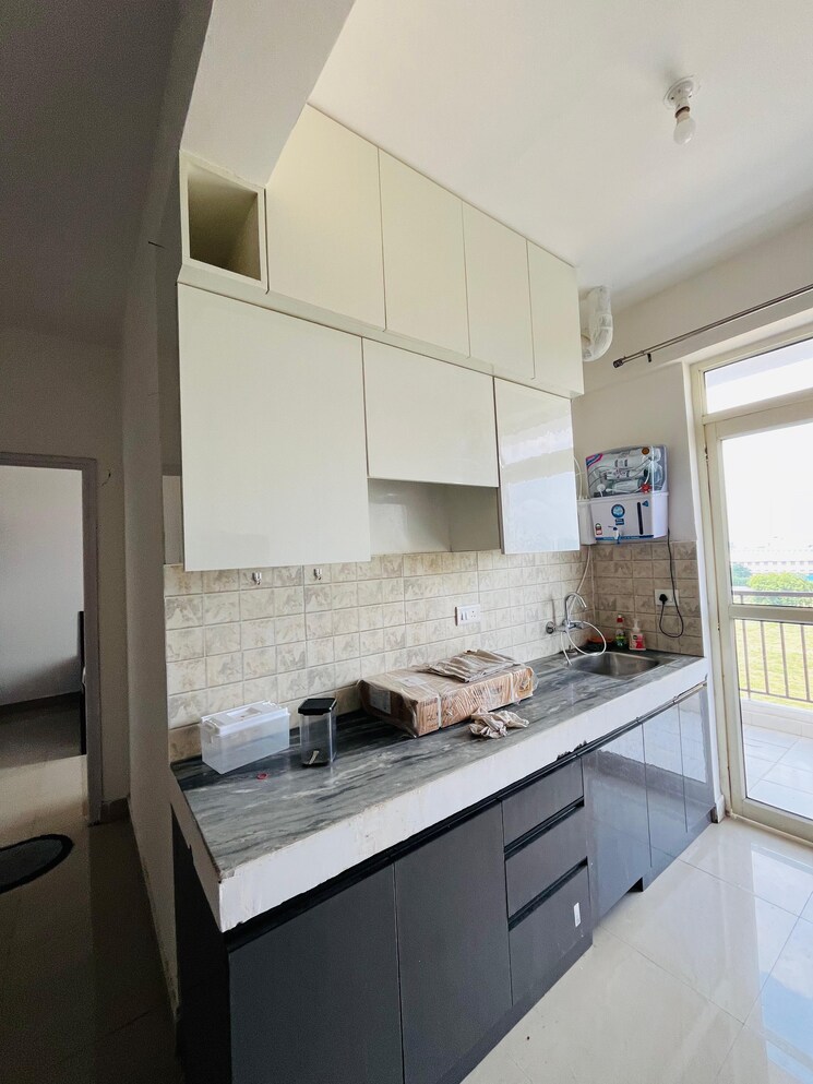 Kitchen, suncity-avenue-76 2 Bedroom 735 Sq.Ft. Apartment In Sector 76 Gurgaon 8308254