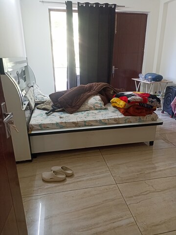 Bedroom in 4 BHK Builder Floor at Ansal Plaza Sector-23, Sector 23 – for Rent