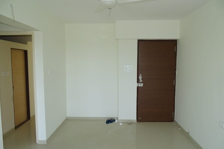 undefined, the-makwana-om-palace 1 Bedroom 400 Sq.Ft. Apartment In Malad West Mumbai 8308270