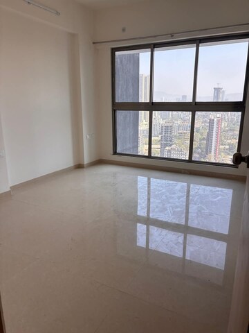 Bedroom in 2 BHK Apartment at Sheth Irene, Malad West – for Rent