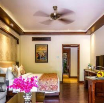 Living Room in 3 BHK Builder Floor at Uppal Southend, Sector 49 – for Sale