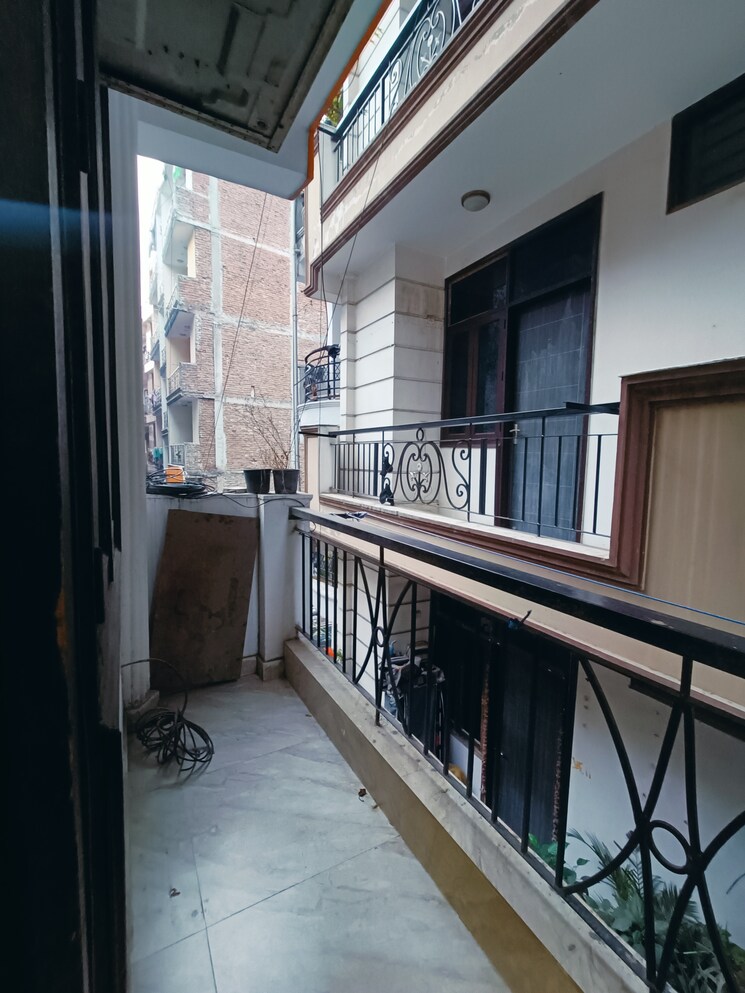 Balcony, khirki extension 2 Bedroom 750 Sq.Ft. Builder Floor In Khirki Extension Delhi 8308367