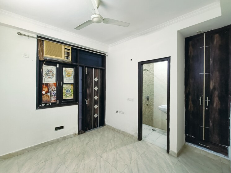 Room, khirki extension 2 Bedroom 750 Sq.Ft. Builder Floor In Khirki Extension Delhi 8308367