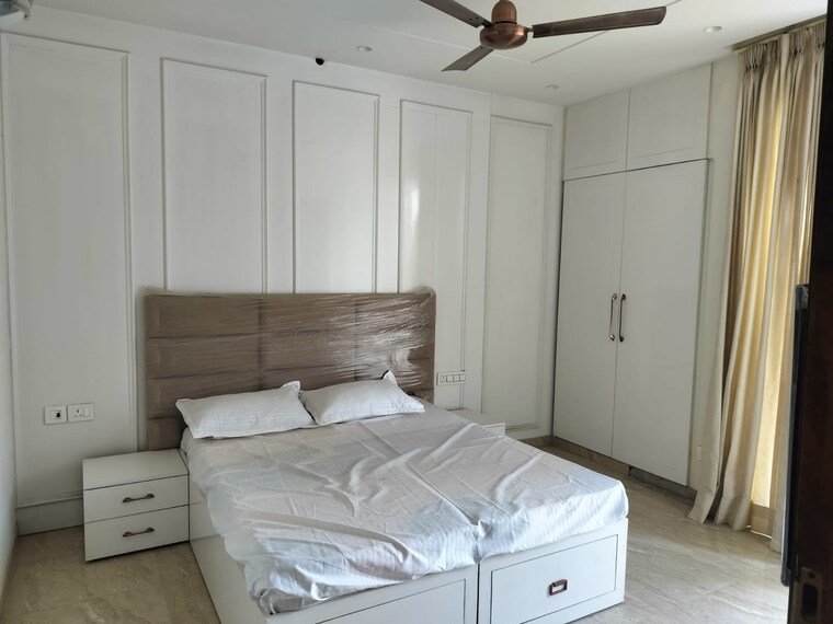 Master Bedroom, sector 75 3 Bedroom 1600 Sq.Ft. Apartment In Sector 75 Faridabad 8308392
