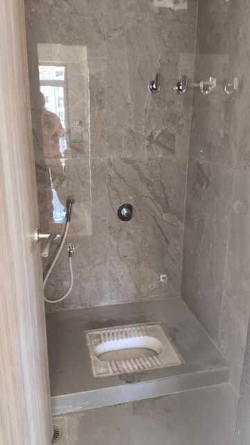 Bathroom in 1 BHK Apartment at Dombivli – for Rent