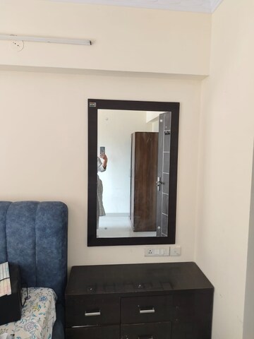 Room in 3 BHK Apartment at Nahar Amrit Shakti Yvonne, Chandivali – for Sale