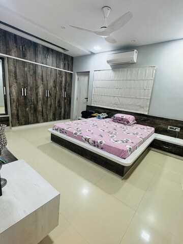 Bedroom in 3 BHK Apartment at Mowa – for Sale