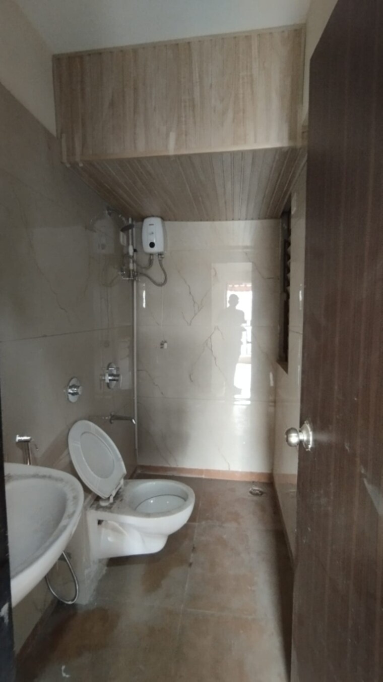 Attached Bathroom, raunak-city-phase-3 1 Bedroom 609 Sq.Ft. Apartment In Kalyan West Thane 8308460