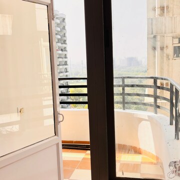 Balcony in 2 BHK Apartment at Stellar Mi Citihomes, Omicron Iii Greater Noida – for Rent