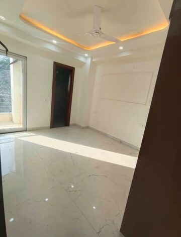 Kitchen in 2 BHK Builder Floor at Saket – for Rent