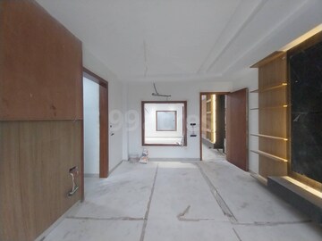 3 BHK Builder Floor For Sale in BPTP District, Sector 81