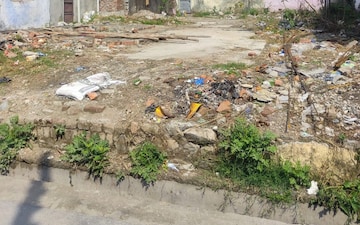 Plot For Sale in Chironwali