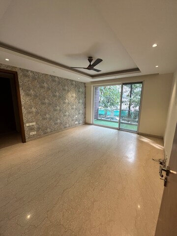 Room in 3 BHK Builder Floor at Eros Rosewood Villas, Sector 50 – for Rent