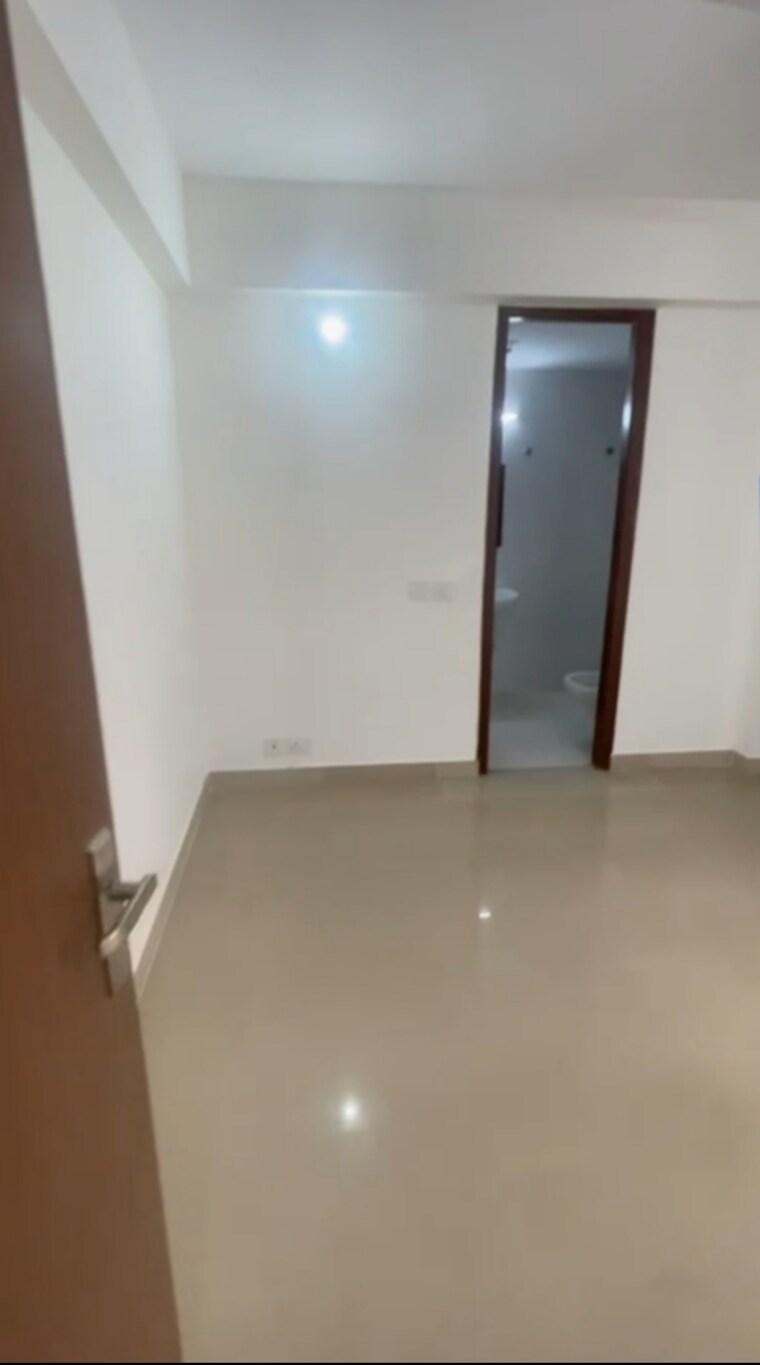 Room, ramprastha-primera 3 Bedroom 1695 Sq.Ft. Apartment In Sector 37d Gurgaon 8308628