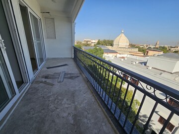 Balcony in 3 BHK Builder Floor at Palm Residency Chhatarpur, Chattarpur – for Rent