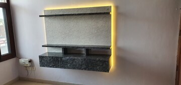 Furnished Amenities in 2 BHK Apartment at Penta Homes, Vip Road – for Rent