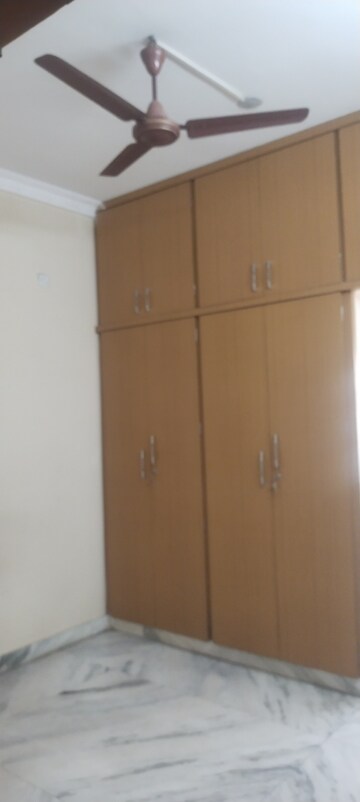 Room in 2 BHK Apartment at Pavani Laxmi Nivas, Madhapur – for Rent