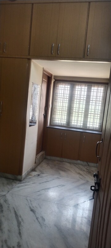 Room in 2 BHK Apartment at Pavani Laxmi Nivas, Madhapur – for Rent