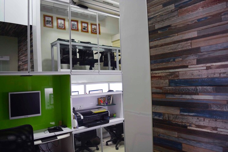 Exterior View, andheri west Commercial Office Space 400 Sq.Ft. In Andheri West Mumbai 8308718