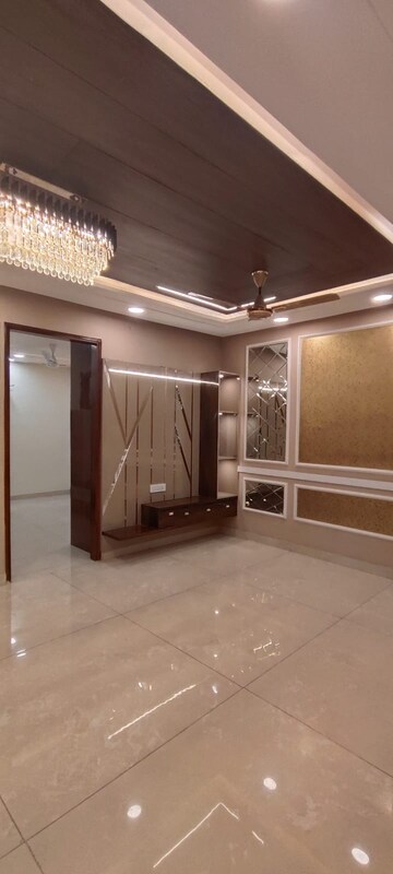 Room in 2 BHK Builder Floor at Burari – for Sale