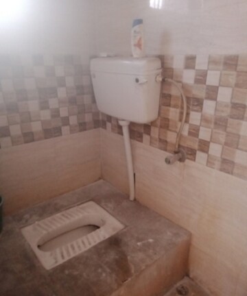 Bathroom in 2 BHK Villa at Aliganj – for Rent