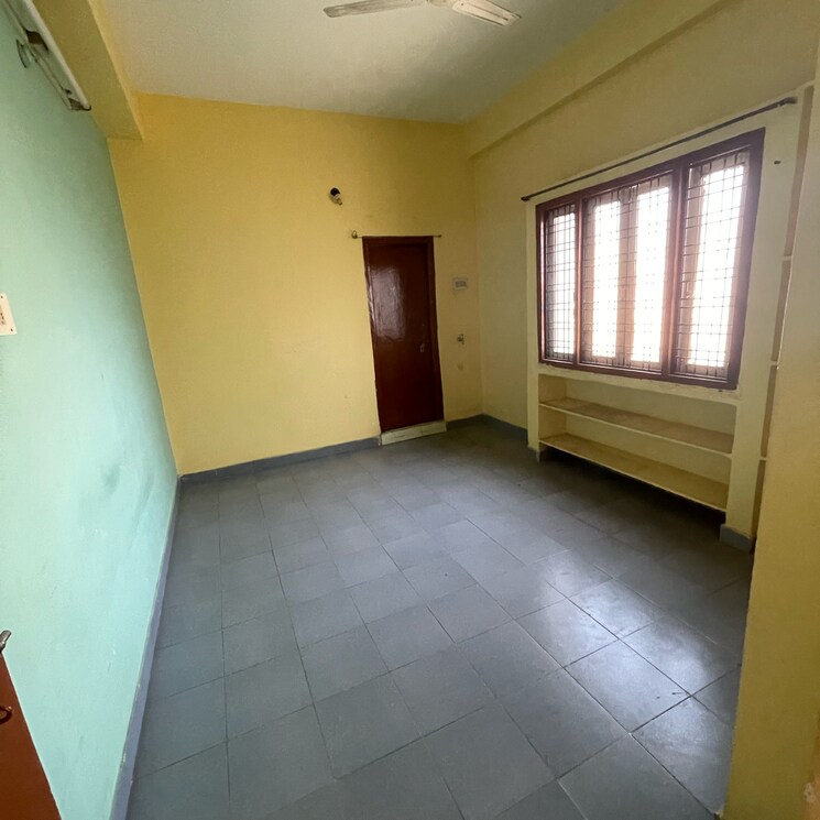 Room, west marredpally 2 Bedroom 870 Sq.Ft. Apartment In West Marredpally Hyderabad 8308775