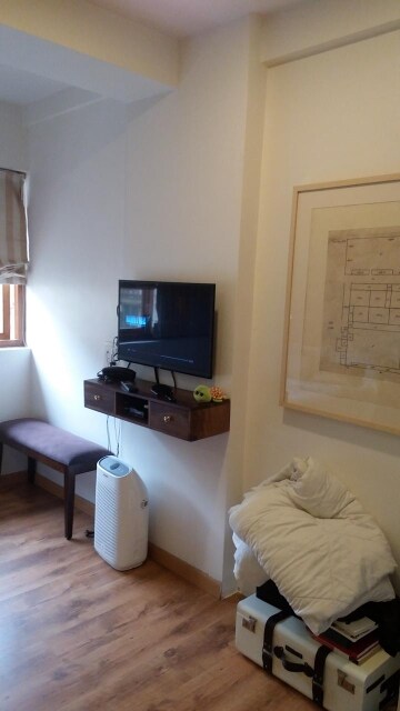 Bedroom in 1 BHK Apartment at Sibylle Apartment, Worli – for Sale