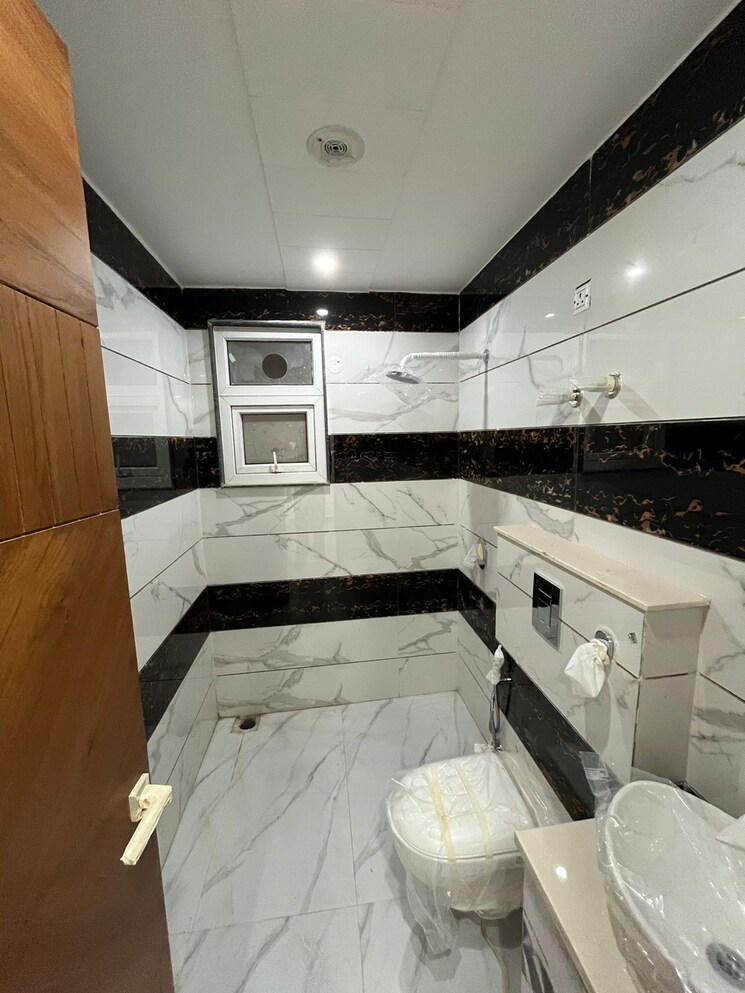 Team Area, oberoi-sky-city 3 Bedroom 1322 Sq.Ft. Apartment In Borivali East Mumbai 8308894