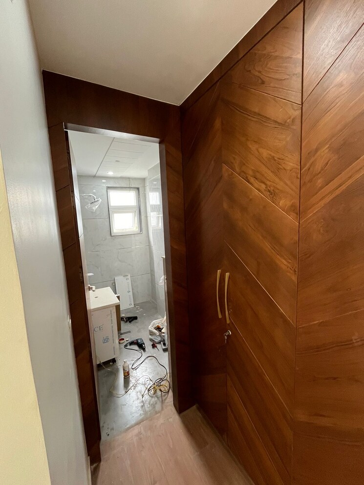 Bathroom, oberoi-sky-city 3 Bedroom 1322 Sq.Ft. Apartment In Borivali East Mumbai 8308894