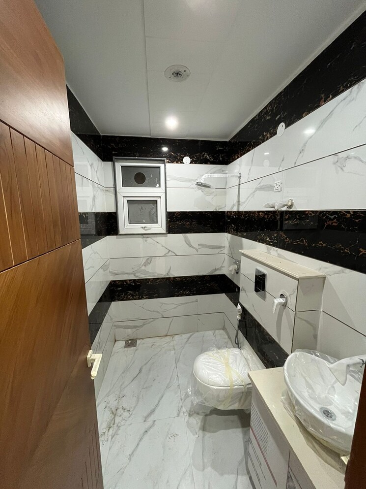 Team Area, oberoi-sky-city 3 Bedroom 1322 Sq.Ft. Apartment In Borivali East Mumbai 8308894