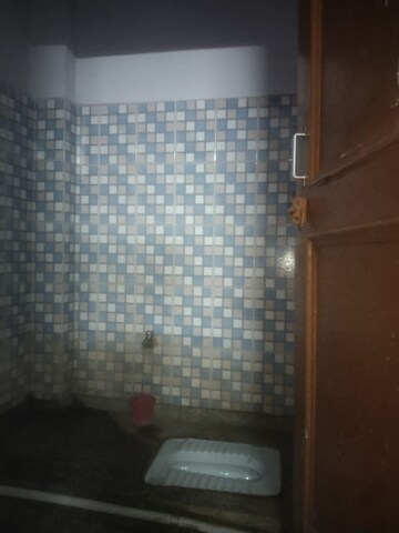 Bathroom in 1 RK Apartment at Katwaria Sarai – for Rent