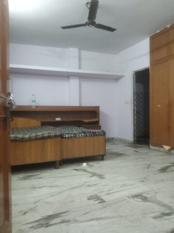 Bedroom in 1 RK Apartment at Katwaria Sarai – for Rent