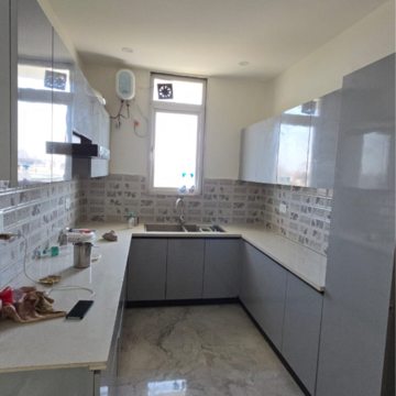 Kitchen in 2 BHK Builder Floor at Sector 2 – for Rent