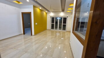 Room in 3 BHK Builder Floor at Gms Road – for Rent