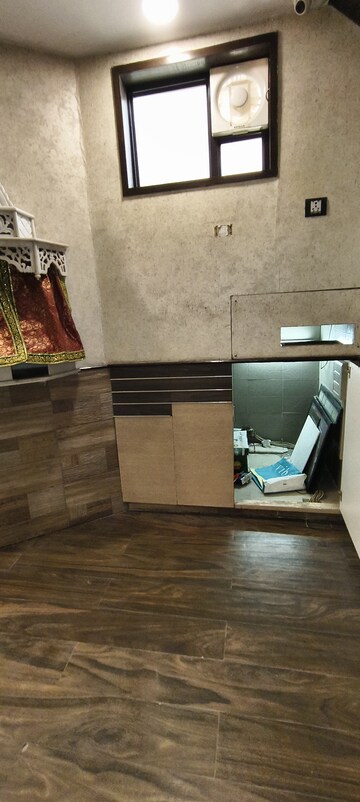 Furnished Amenities in  Office Space at Lajpat Nagar – for Rent