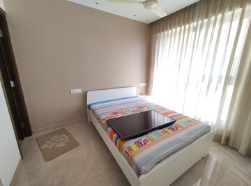 Bedroom in 1 BHK Apartment at Hiranandani Regent Hill, Powai – for Rent