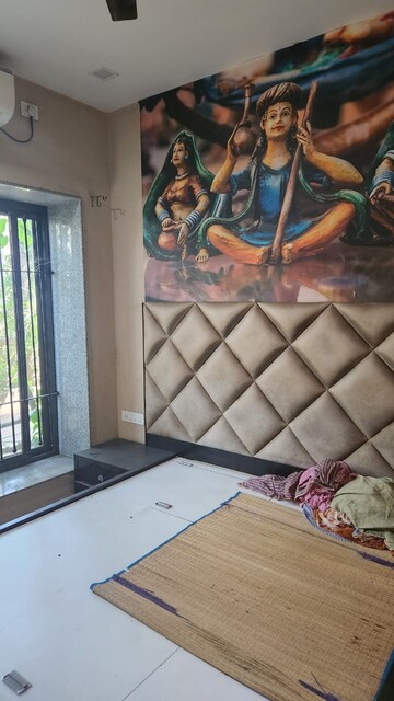 Room in 5 BHK Apartment at Saddu – for Sale