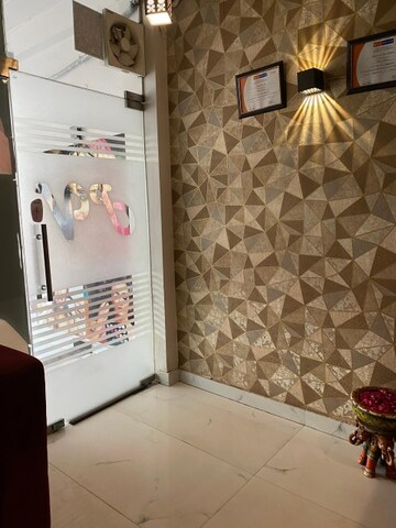 Plot Area in  Co-working Space at Gomti Nagar – for Rent