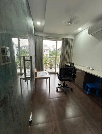 Room in 3 BHK Independent House at Ansal API Esencia, Sector 67 – for Sale