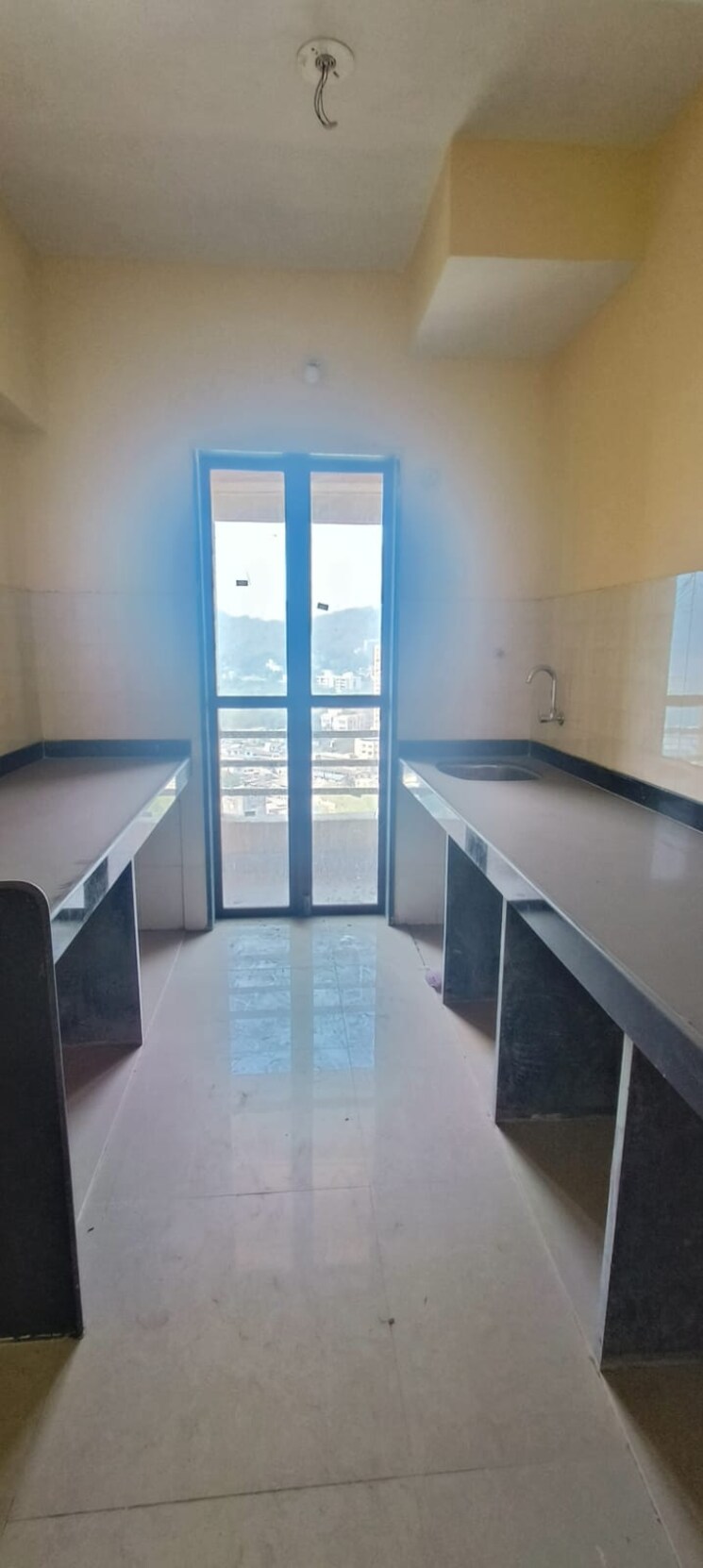 Kitchen, hubtown-greenwoods 3 Bedroom 750 Sq.Ft. Apartment In Vartak Nagar Thane 8309303