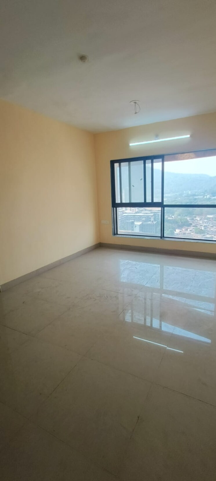 Living Room, hubtown-greenwoods 3 Bedroom 750 Sq.Ft. Apartment In Vartak Nagar Thane 8309303