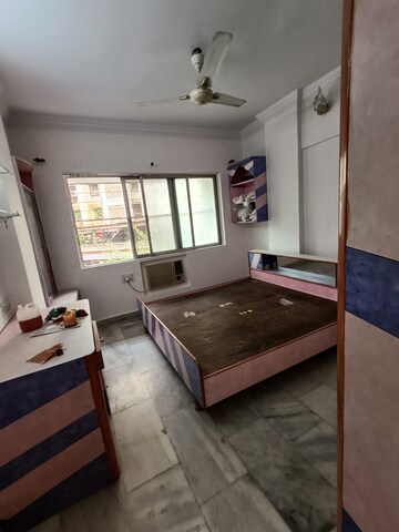 Bedroom in 1 BHK Apartment at Riddhi Garden, Malad East – for Rent
