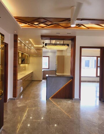 Room in 4 BHK Builder Floor at Puri Aman Vilas, Sector 89 – for Sale